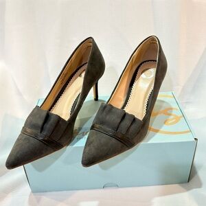 Life Stride Dark Gray Women's Heels